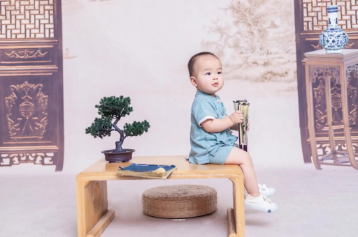 酒泉宝宝几个月认人